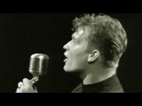 Undercover – Baker Street (Official Video)